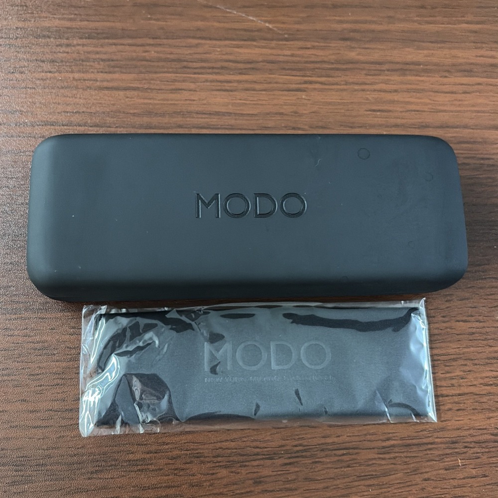 Modo Black Hard Shell Eyeglasses Case with Cleaning Cloth